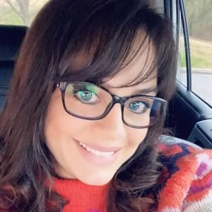 Meet your Posher, Shellie